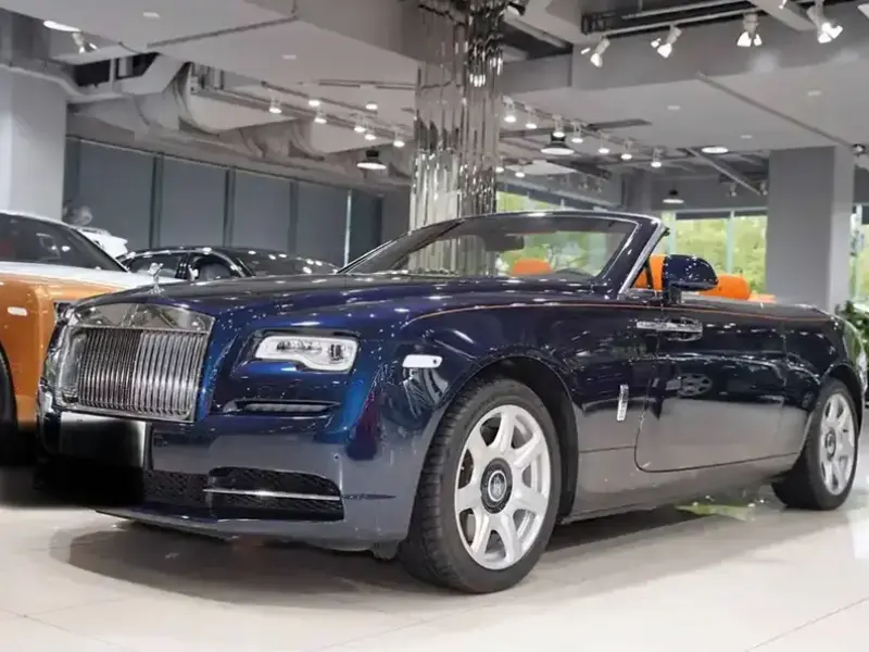 2015 Rolls-Royce Dawn с пробегом 30 000 км