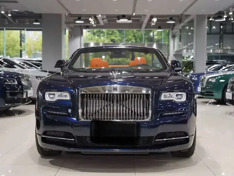 2015 Rolls-Royce Dawn с пробегом 30 000 км