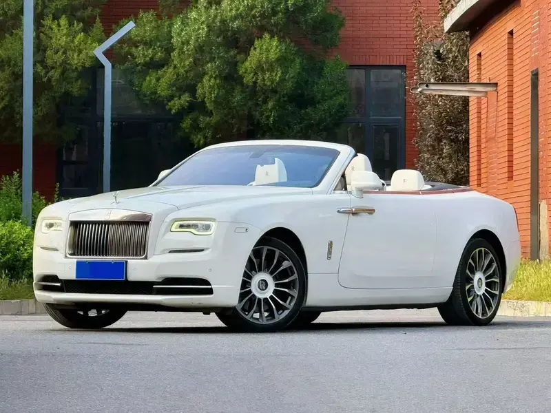 2018 Rolls-Royce Dawn с пробегом 15 000 км
