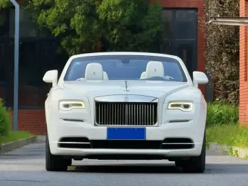 2018 Rolls-Royce Dawn с пробегом 15 000 км