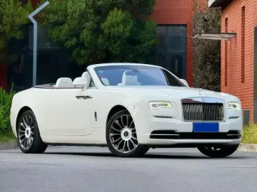 2018 Rolls-Royce Dawn с пробегом 15 000 км