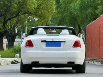 2018 Rolls-Royce Dawn с пробегом 15 000 км