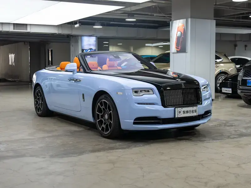 2018 Rolls-Royce Dawn с пробегом 15 900 км