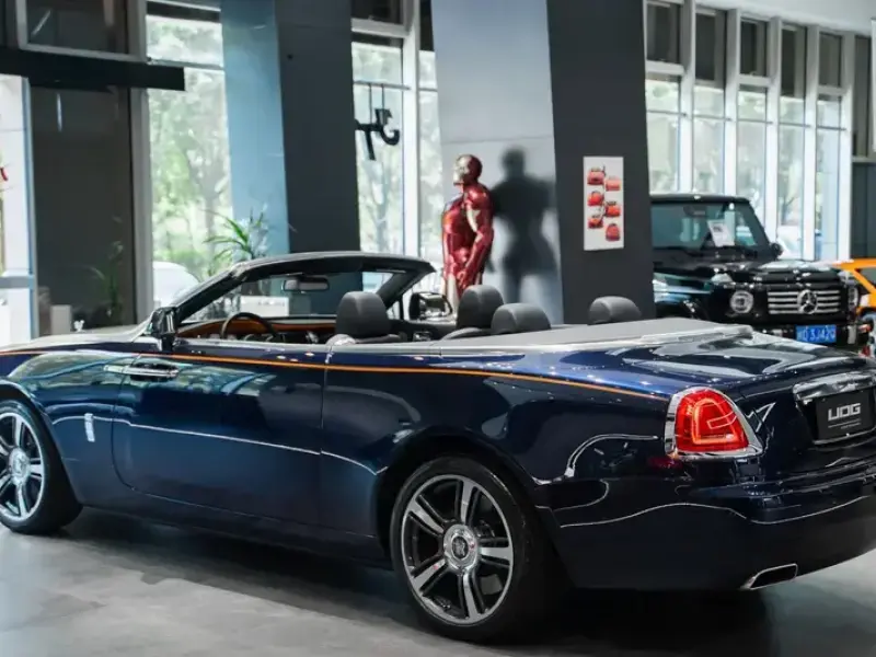 2015 Rolls-Royce Dawn с пробегом 12 000 км