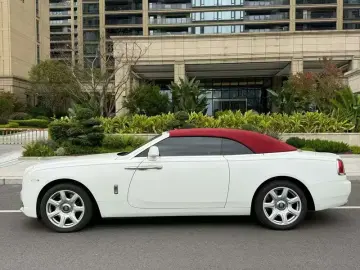 2018 Rolls-Royce Dawn с пробегом 22 000 км