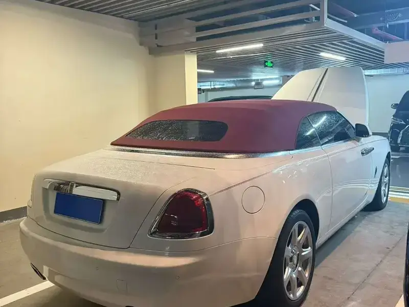 2018 Rolls-Royce Dawn с пробегом 22 000 км