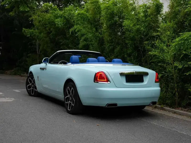 2018 Rolls-Royce Dawn с пробегом 32 000 км