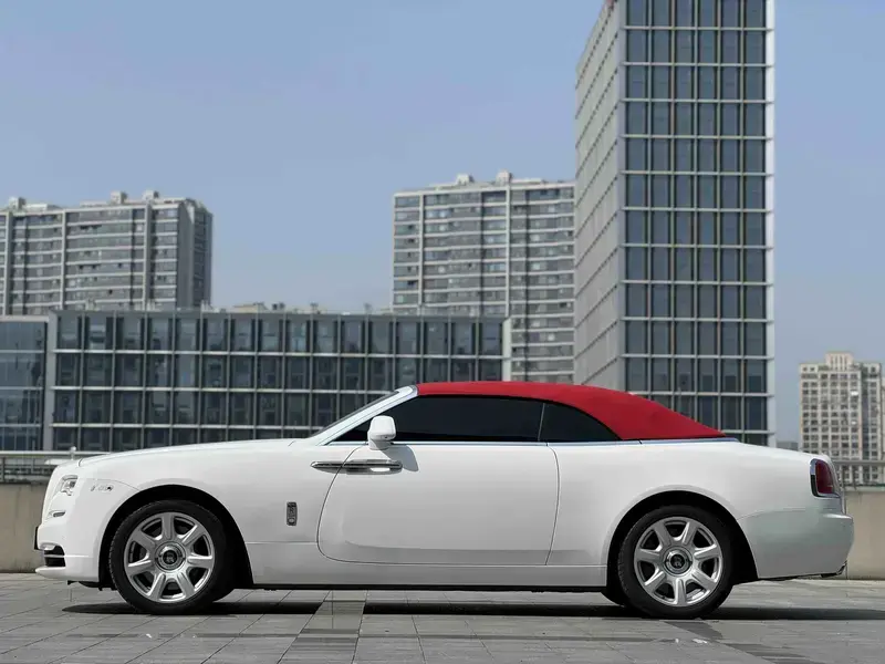 2018 Rolls-Royce Dawn с пробегом 26 000 км