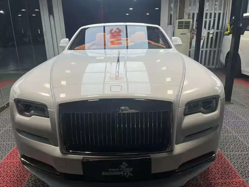 2015 Rolls-Royce Dawn с пробегом 23 900 км