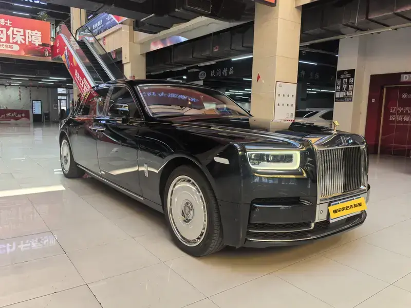 2018 Rolls-Royce Phantom с пробегом 97 000 км