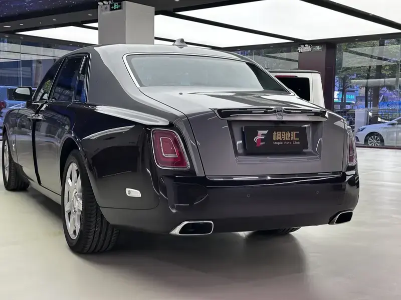 2018 Rolls-Royce Phantom с пробегом 35 000 км
