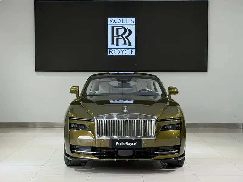 2023 Rolls-Royce Spectre с пробегом 3 800 км