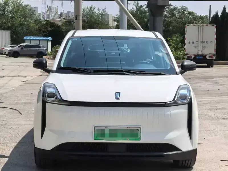 2023 FAW Bestune NAT с пробегом 31 000 км