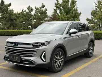 2023 FAW Bestune T99 с пробегом 40 000 км