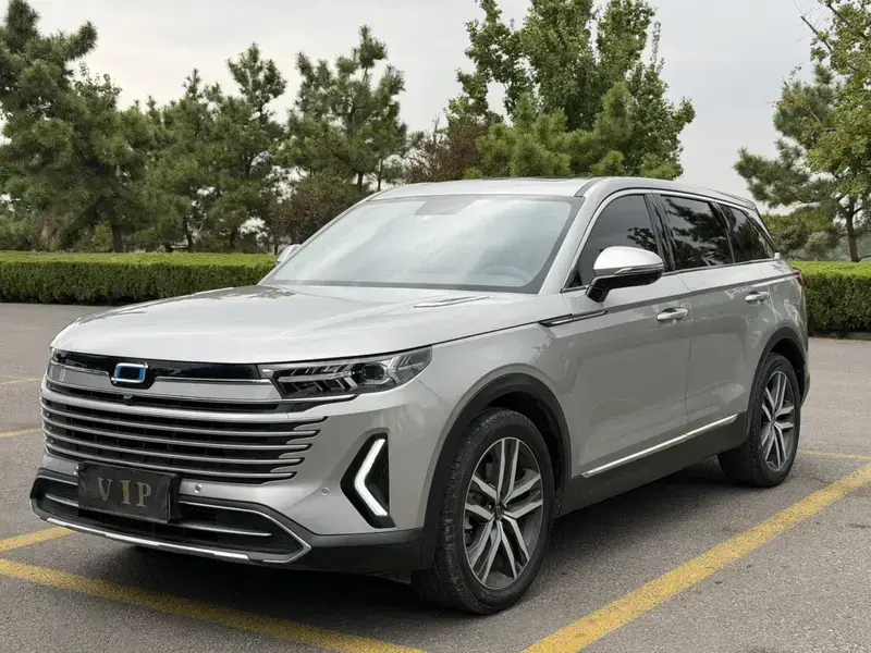 2023 FAW Bestune T99 с пробегом 40 000 км