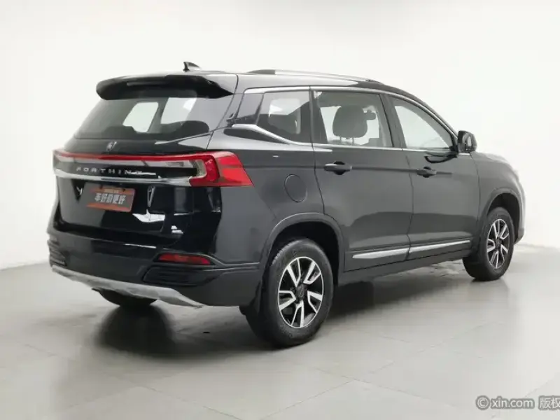 2023 Forthing T5 с пробегом 38 700 км