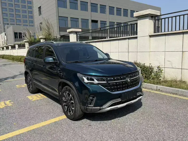 2021 Forthing T5L с пробегом 95 000 км