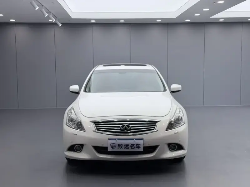 2013 Infiniti G с пробегом 99 000 км