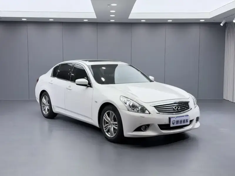 2013 Infiniti G с пробегом 99 000 км