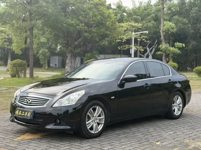 2013 Infiniti G с пробегом 144 000 км