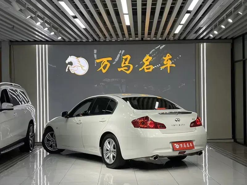 2013 Infiniti G с пробегом 140 000 км
