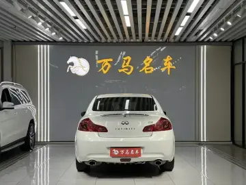 2013 Infiniti G с пробегом 140 000 км