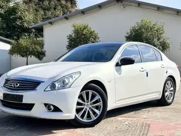 Infiniti G
