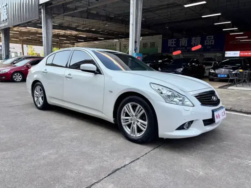 2013 Infiniti G с пробегом 179 000 км