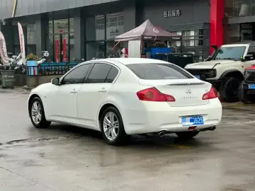 2010 Infiniti G с пробегом 190 000 км