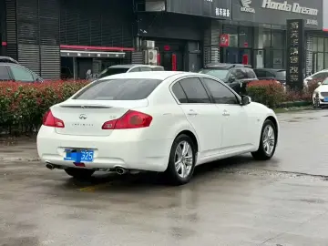 2010 Infiniti G с пробегом 190 000 км