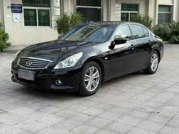 Infiniti G
