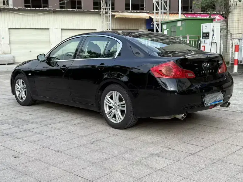 2013 Infiniti G с пробегом 150 000 км