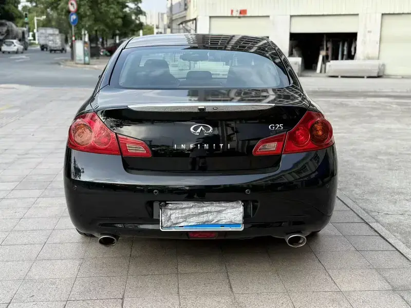 2013 Infiniti G с пробегом 150 000 км