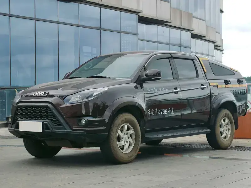 2017 JMC Yuhu 7 с пробегом 8 000 км