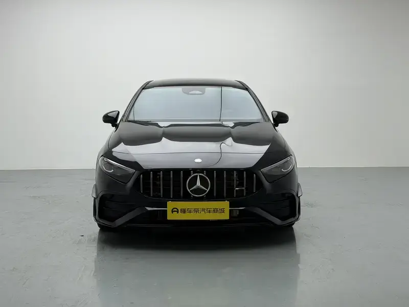 2025 Mercedes-Benz A-Класс AMG с пробегом 5 200 км
