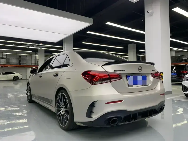 2022 Mercedes-Benz A-Класс AMG с пробегом 64 000 км