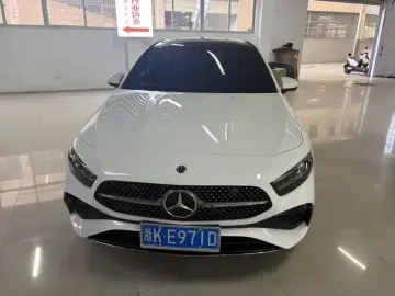 2023 Mercedes-Benz A-Класс с пробегом 20 000 км