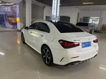 2023 Mercedes-Benz A-Класс с пробегом 20 000 км