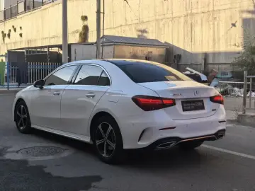 2024 Mercedes-Benz A-Класс с пробегом 38 000 км