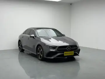 2024 Mercedes-Benz A-Класс с пробегом 18 500 км