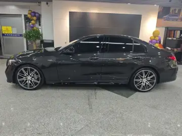 2026 Mercedes-Benz C-Класс AMG с пробегом 300 км