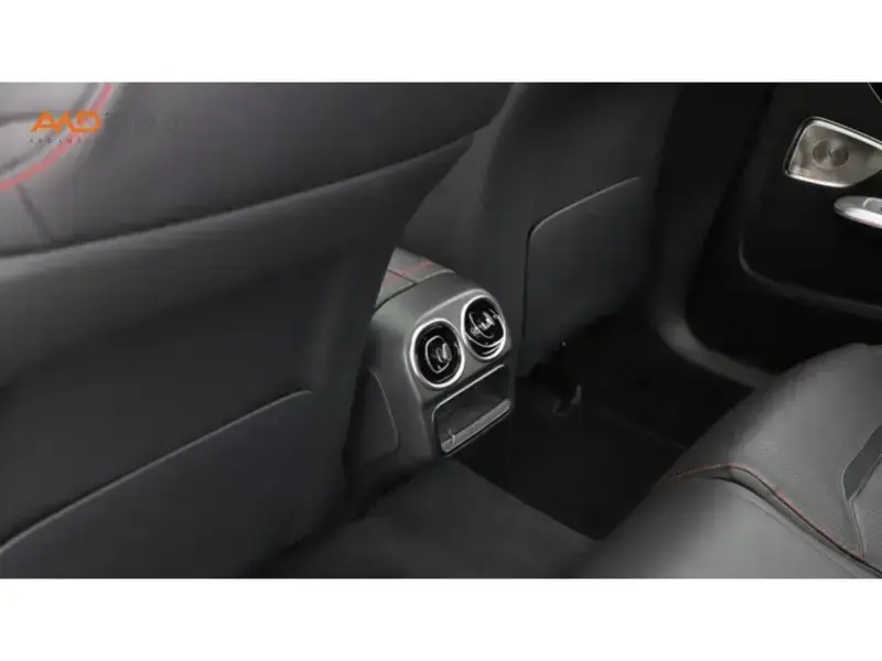 2024 Mercedes-Benz C-Класс AMG с пробегом 9 100 км