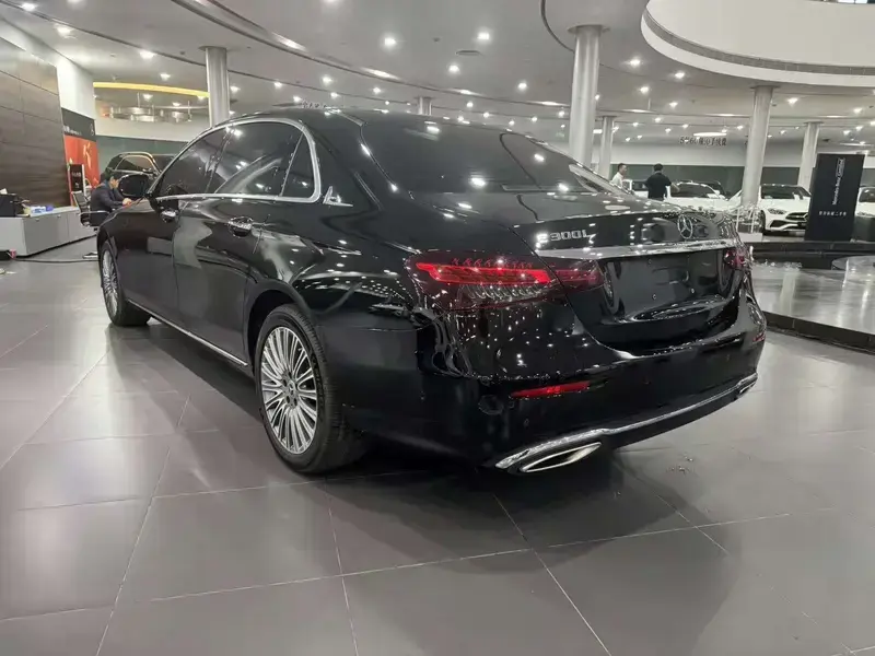 2023 Mercedes-Benz E-Класс с пробегом 89 900 км