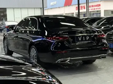2023 Mercedes-Benz E-Класс с пробегом 35 000 км