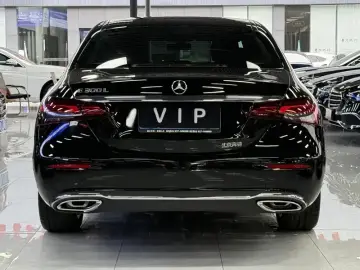 2023 Mercedes-Benz E-Класс с пробегом 35 000 км