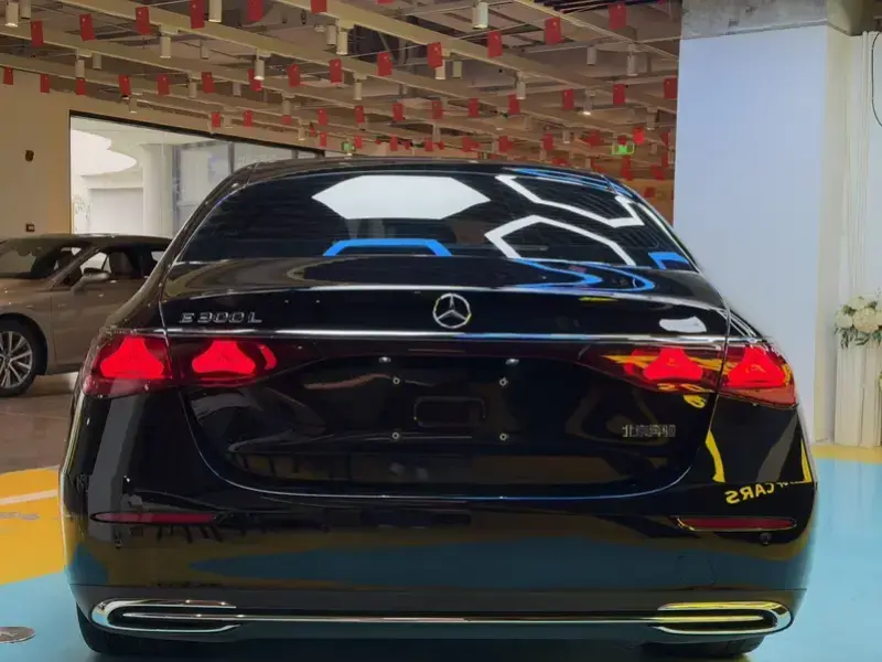 2024 Mercedes-Benz E-Класс с пробегом 31 000 км