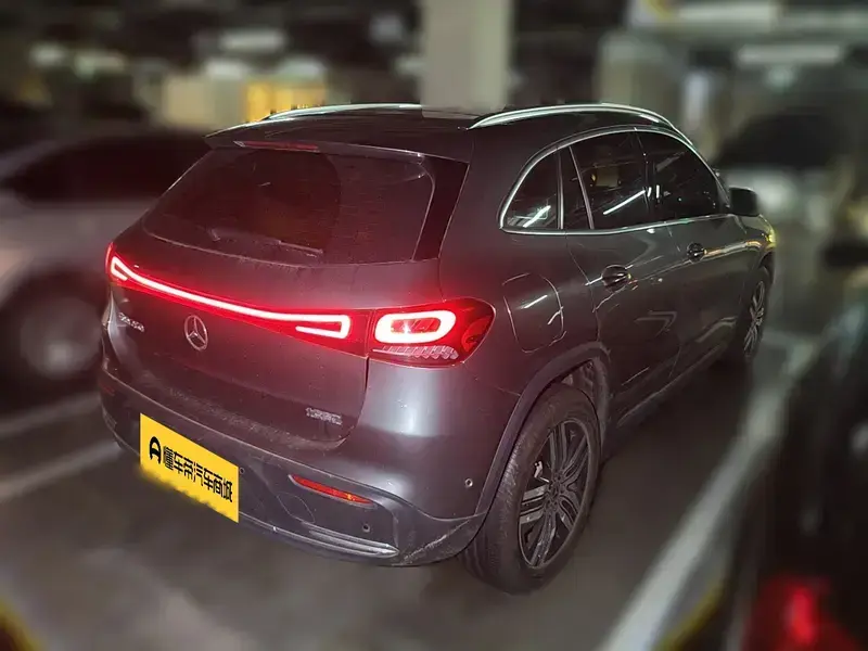 2023 Mercedes-Benz EQA с пробегом 67 000 км