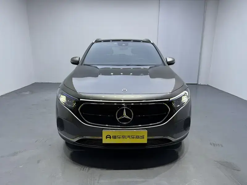2023 Mercedes-Benz EQA с пробегом 33 600 км