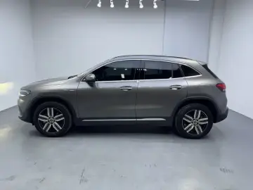 2023 Mercedes-Benz EQA с пробегом 33 600 км