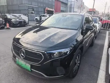 Mercedes-Benz EQA